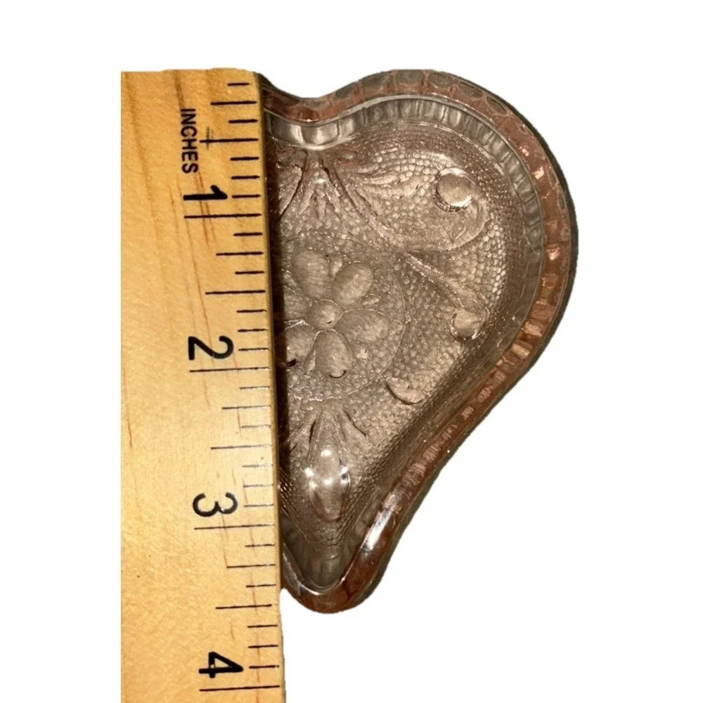 Vintage Indiana Glass Heart Trinket Dish Candy‎ Nut Tiara Sandwich Pink Peach